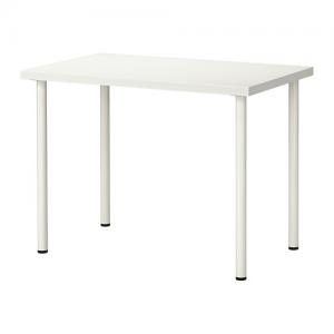 白色长方桌